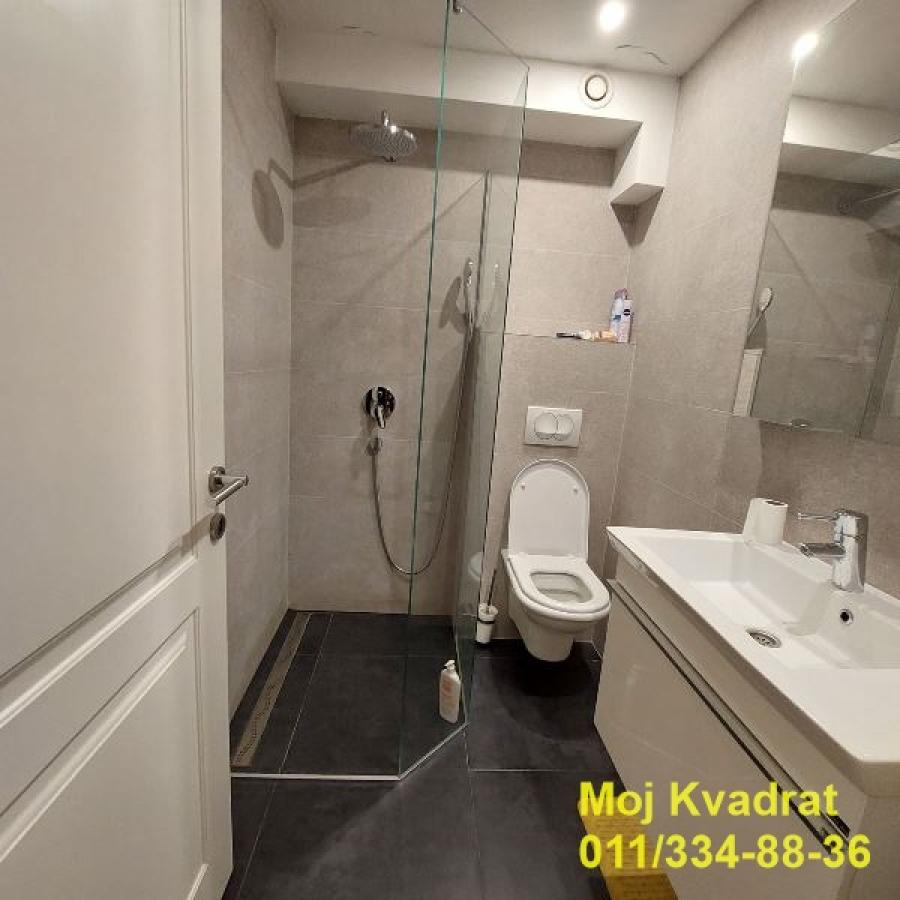 Kuća na prodaju, Banovo Brdo, Beograd, 400m², 1.300.000 €
