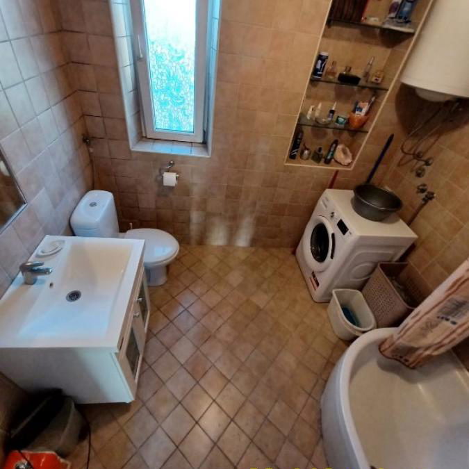 Petosoban stan na prodaju, Đeram Pijaca, Beograd, 220m², 398.000 €
