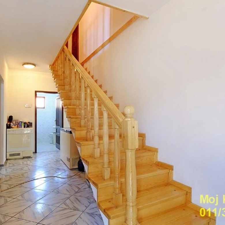 Kuća na prodaju, Altina, Beograd, 273m², 389.000 €