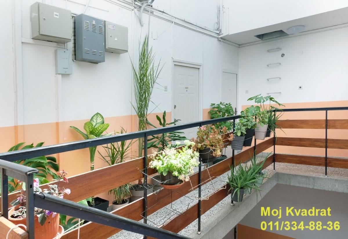 Trosoban stan na prodaju, Karaburma, Beograd, 68m², 153.000 €