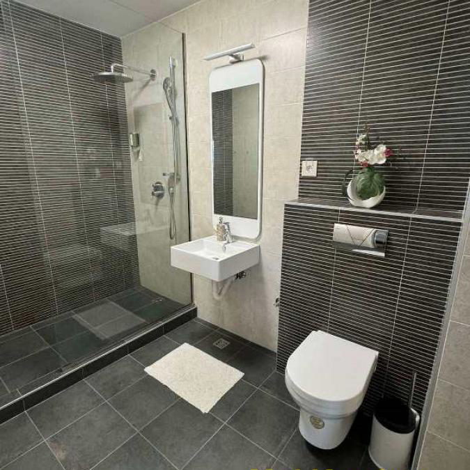 Petosoban stan na prodaju, Skojevsko Naselje, Beograd, 270m², 580.000 €