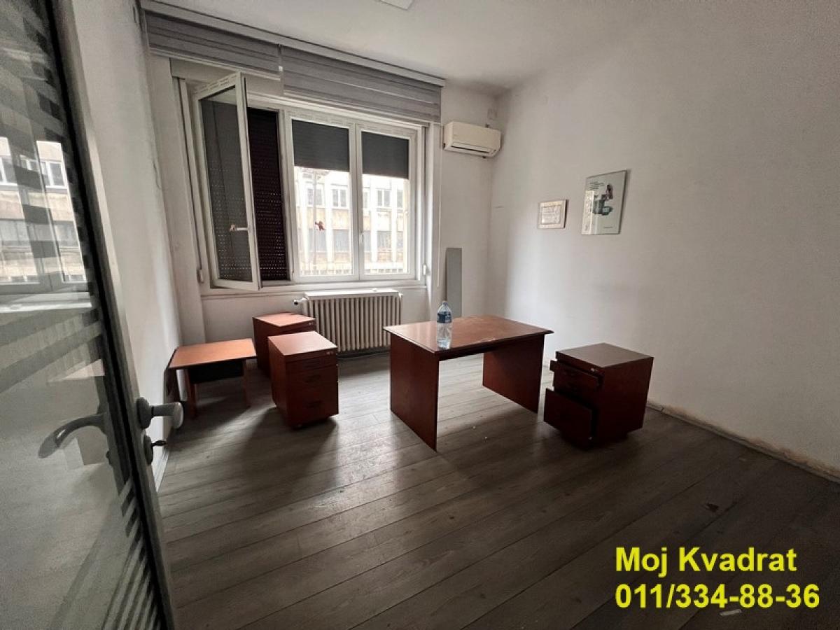 Lokal za izdavanje, Trg Nikole Pašića, Beograd, 1400m², 25.200 €/mes