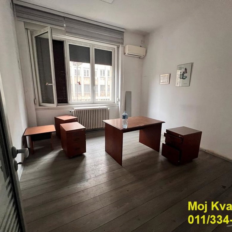 Lokal za izdavanje, Trg Nikole Pašića, Beograd, 1400m², 25.200 €/mes