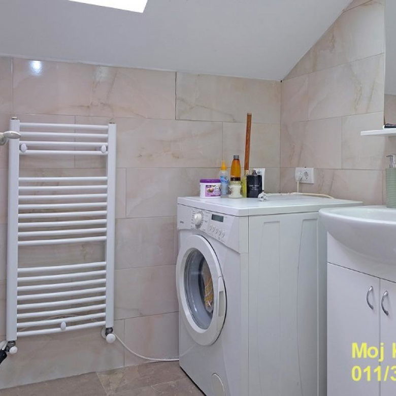 Trosoban stan na prodaju, Veliko Gradište, 75m², 75.600 €