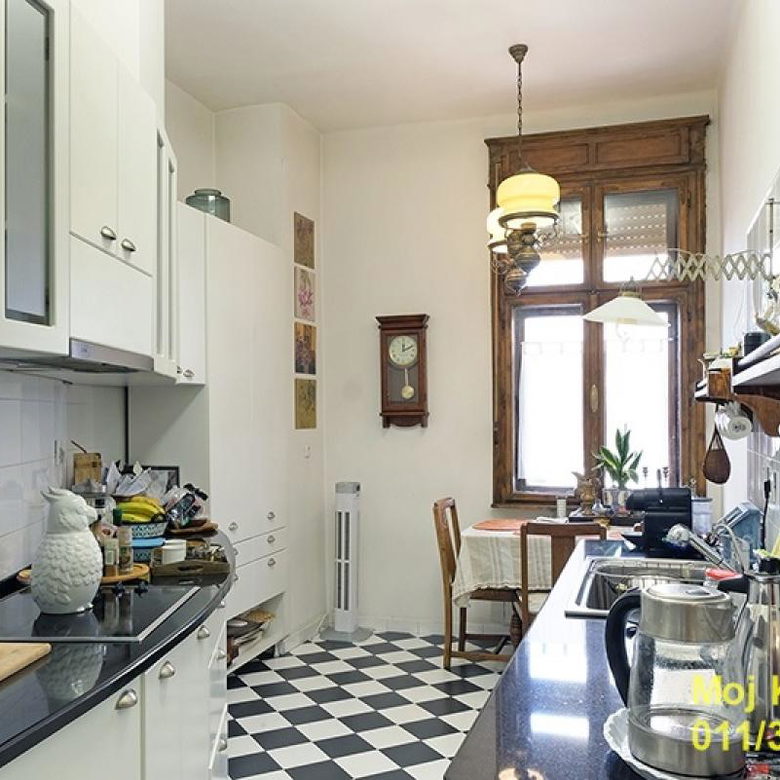 Višesoban stan za izdavanje, Trg Republike, Beograd, 190m², 3.500 €/mes