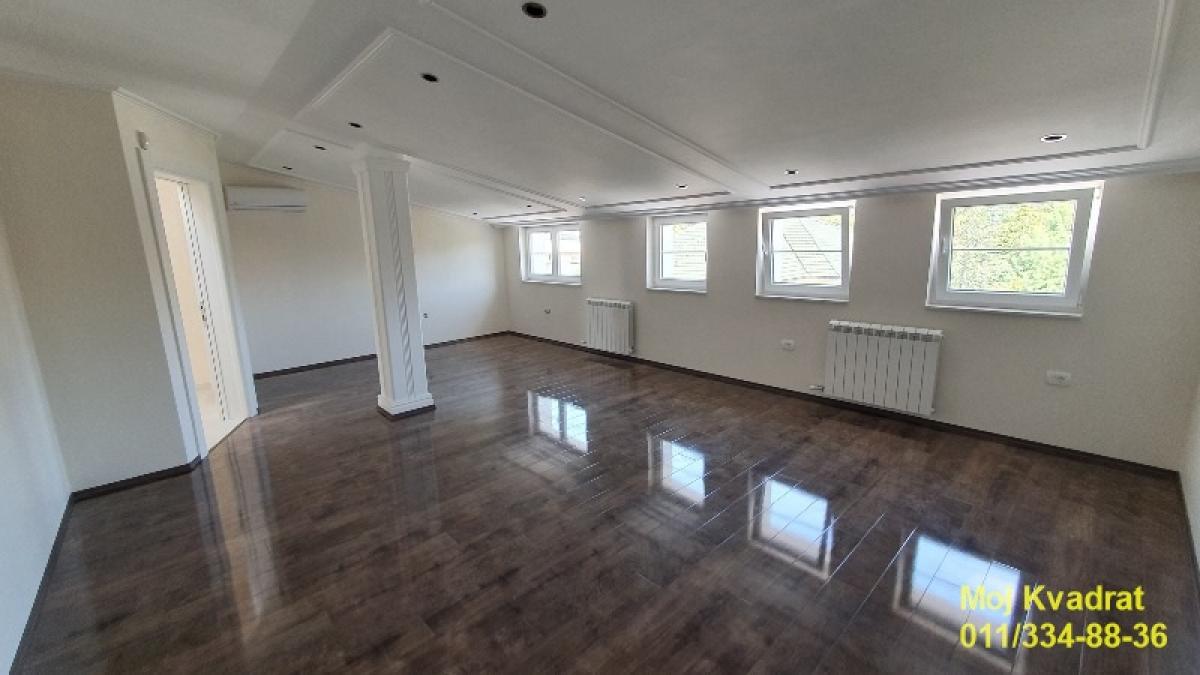 Kuća za izdavanje, Golf Naselje, Beograd, 500m², 6.500 €/mes