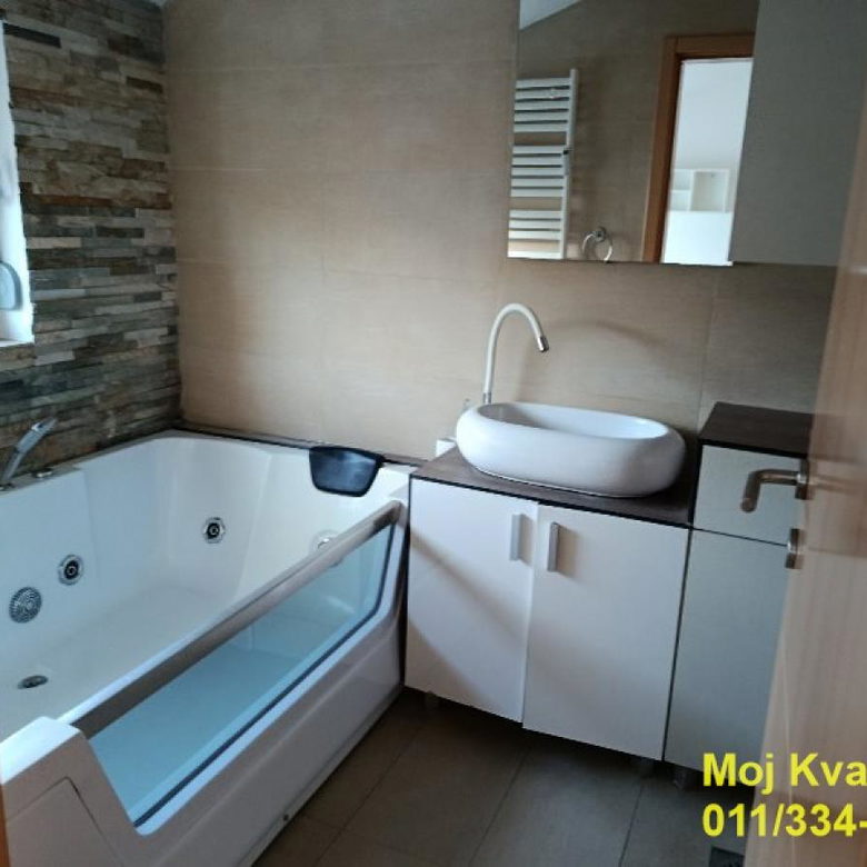 Trosoban stan za izdavanje, Košutnjak, Beograd, 68m², 1.200 €/mes