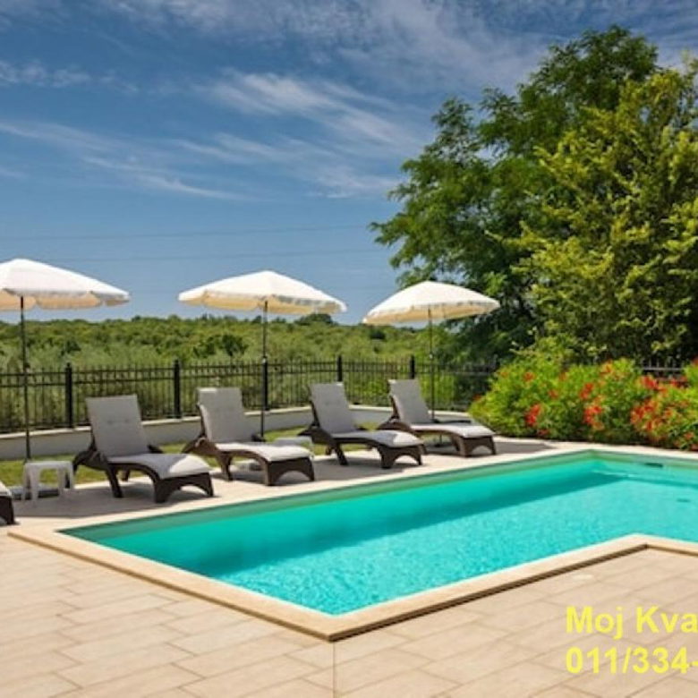 Kuća na prodaju, Kaštel, Buje, 186m², 720.000 €