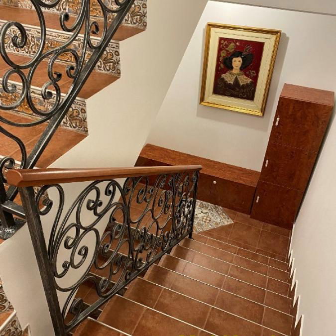 Kuća na prodaju, Banovo Brdo, Beograd, 364m², 1.080.000 €