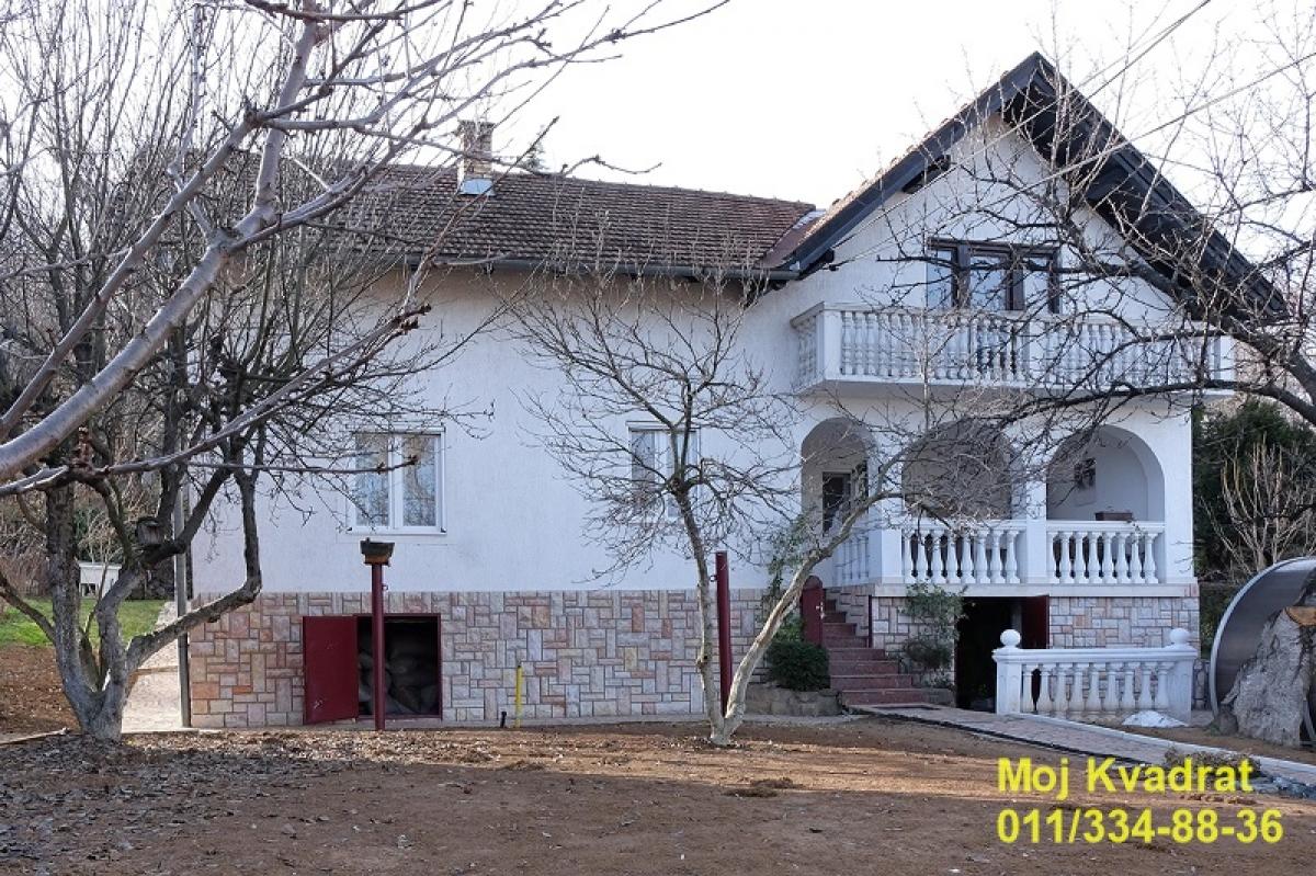 Kuća na prodaju, Zvezdarska Šuma, Beograd, 214m², Prizemlje, 330.000 €