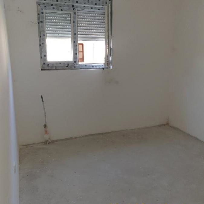 Troiposoban stan na prodaju, Resnik, Beograd, 76m², 130.000 €