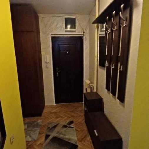 Trosoban stan na prodaju, Banovo Brdo, Beograd, 75m², 210.000 €