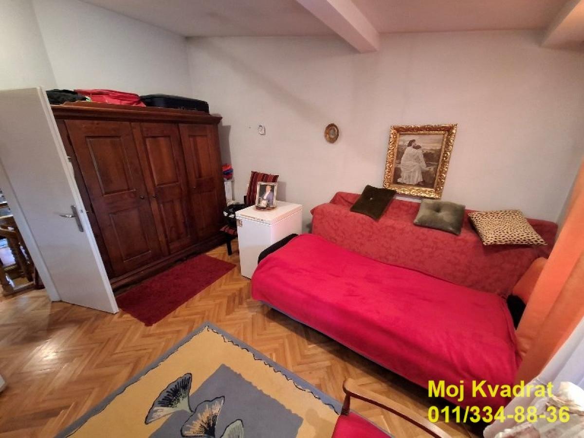Četvoroiposoban stan na prodaju, Banovo Brdo, Beograd, 103m², 279.000 €