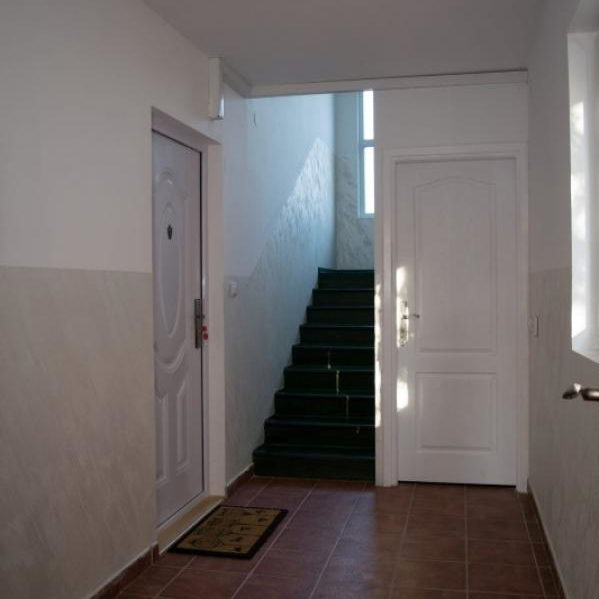 Kuća na prodaju, Ledine, Beograd, 265m², 340.000 €