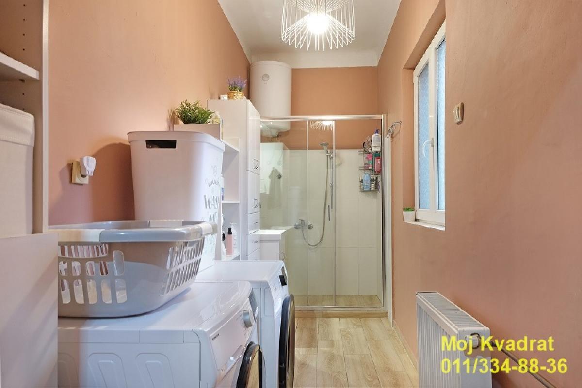 Četvorosoban stan na prodaju, Skadarlija, Beograd, 77m², 2. sprat, 285.000 €