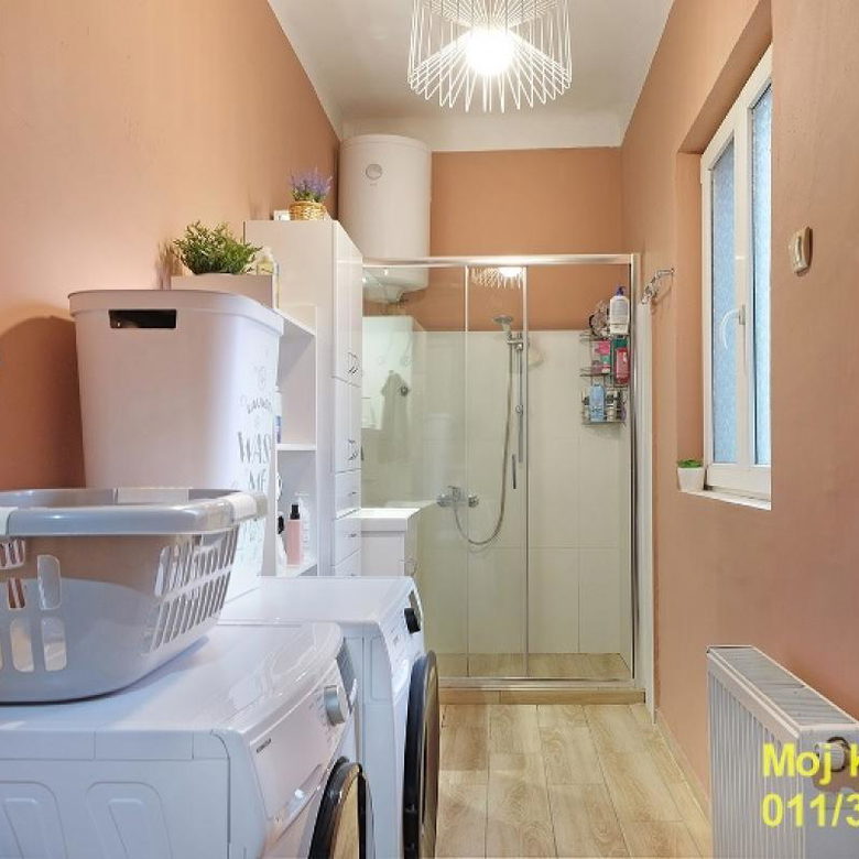 Četvorosoban stan na prodaju, Skadarlija, Beograd, 77m², 2. sprat, 285.000 €