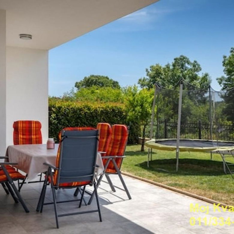 Kuća na prodaju, Kaštel, Buje, 186m², 720.000 €