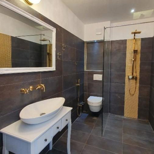 Kuća za izdavanje, Golf Naselje, Beograd, 500m², 6.500 €/mes