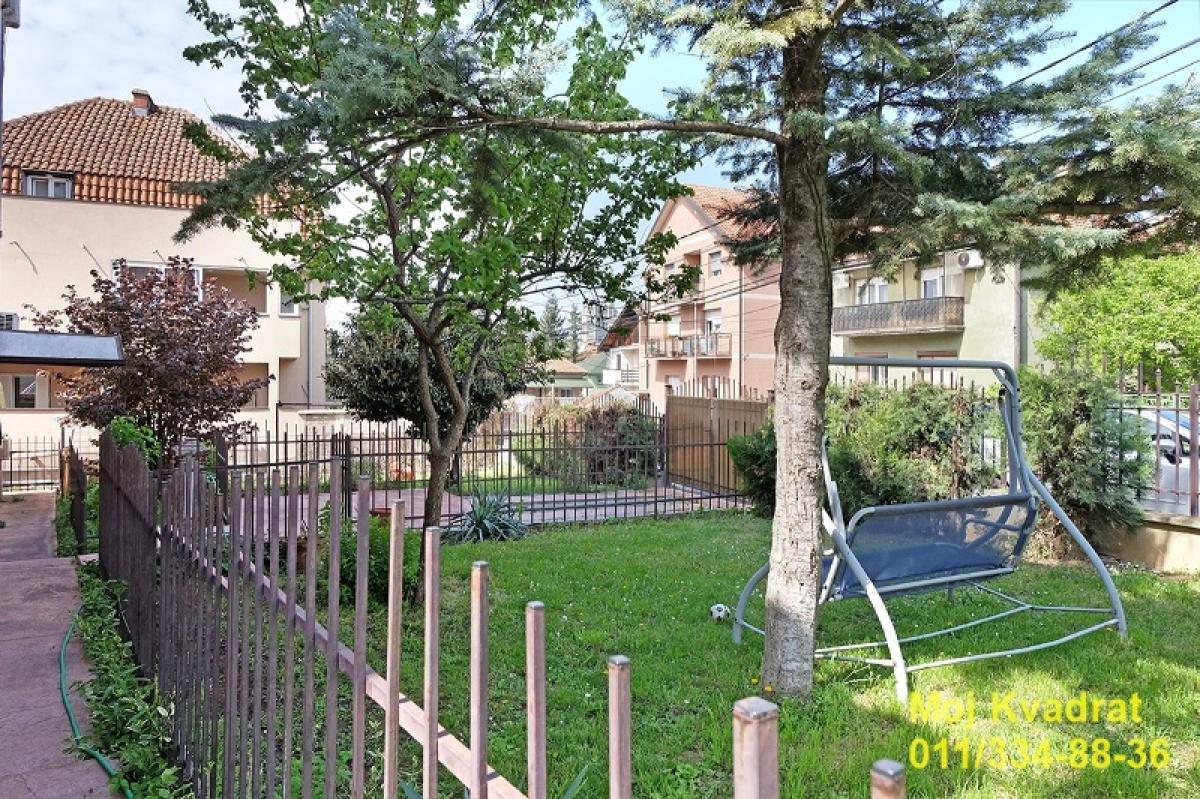 actionimagesite31agencykvadratimgqffq0qpkvu-19 Kuća na prodaju, TC Stadion, Beograd, 250m², 500.000 €