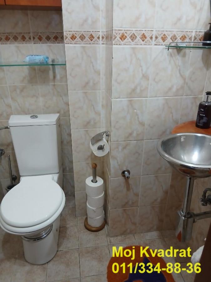 Četvorosoban stan za izdavanje, Hala Pionir, Beograd, 99m², 1.200 €/mes