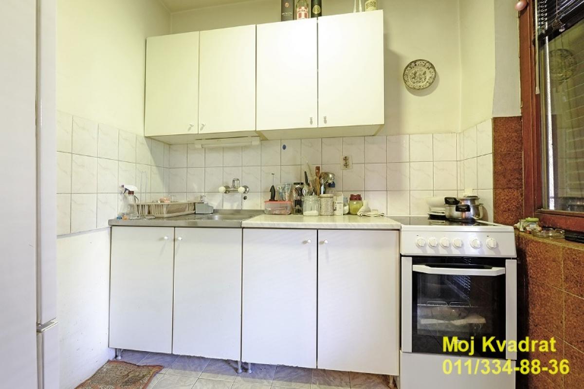 actionimagesite31agencykvadratimgqxom4kamxc-15 Kuća na prodaju, Dušanovac, Beograd, 250m², 330.000 €