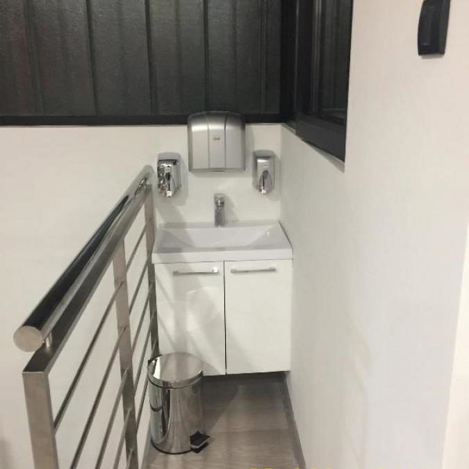 Lokal na prodaju, Trg Nikole Pašića, Beograd, 50m², 230.000 €