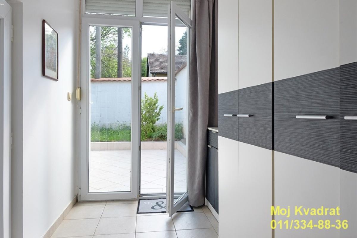 Kuća na prodaju, Bioskop Voždovac, Beograd, 145m², 299.000 €