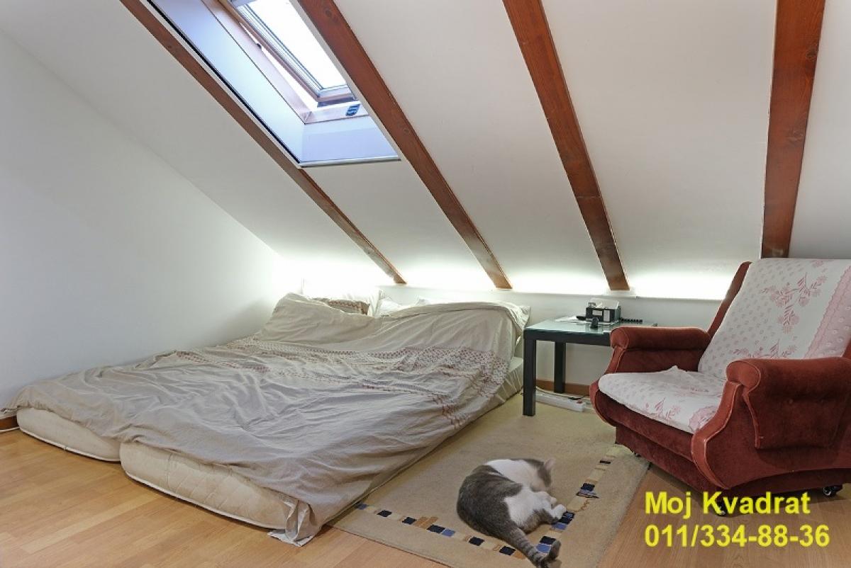 Četvorosoban stan na prodaju, Gundulićev Venac, Beograd, 104m², 4. sprat, 380.000 €