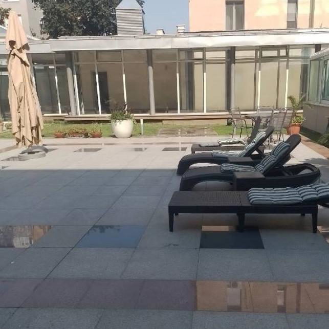 Trosoban stan za izdavanje, Vukov Spomenik, Beograd, 126m², 1.550 €/mes