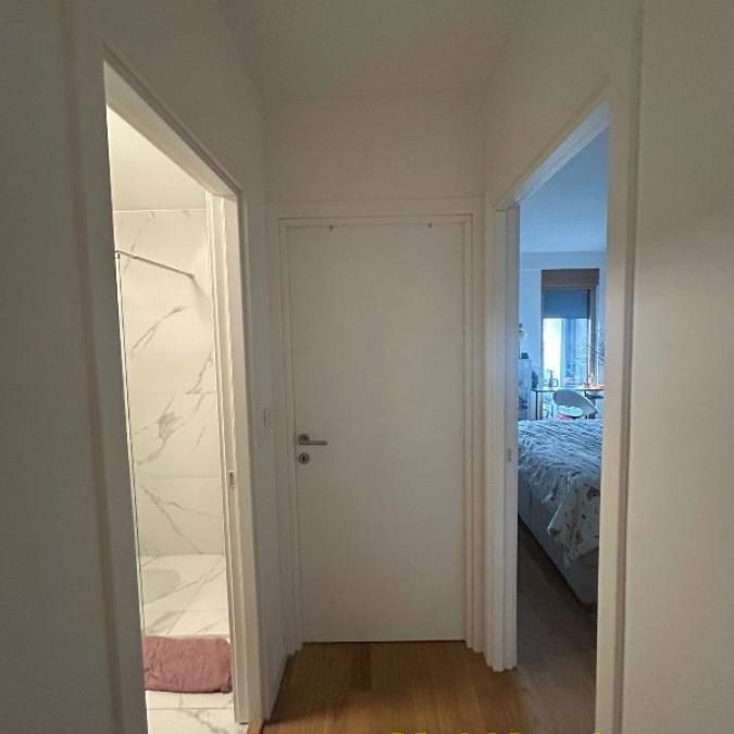 Trosoban stan na prodaju, Tošin Bunar, Beograd, 71m², 295.000 €
