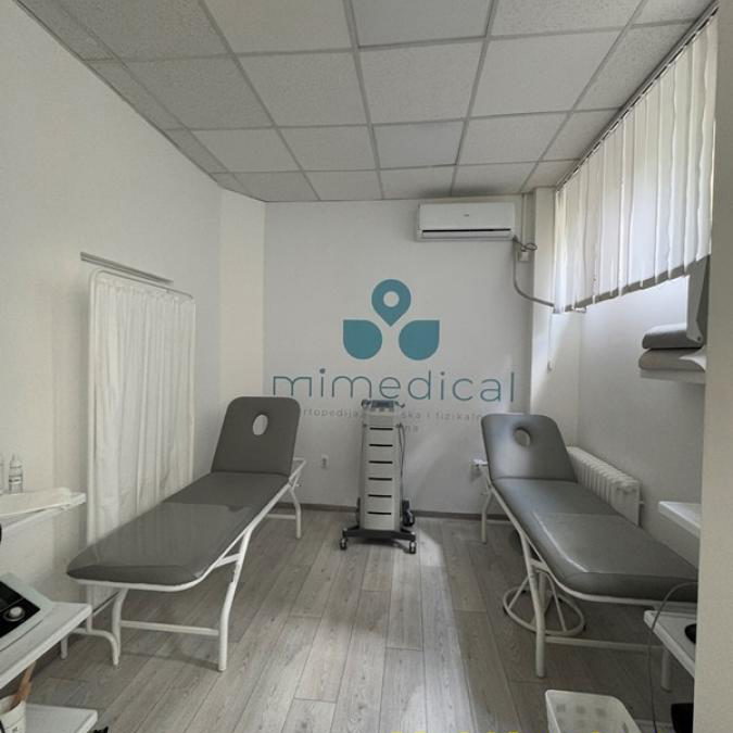 Lokal za izdavanje, Banovo Brdo, Beograd, 136m², 1.850 €/mes