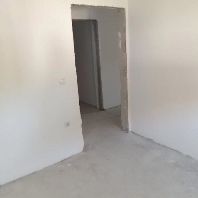Troiposoban stan na prodaju, Resnik, Beograd, 76m², 130.000 €