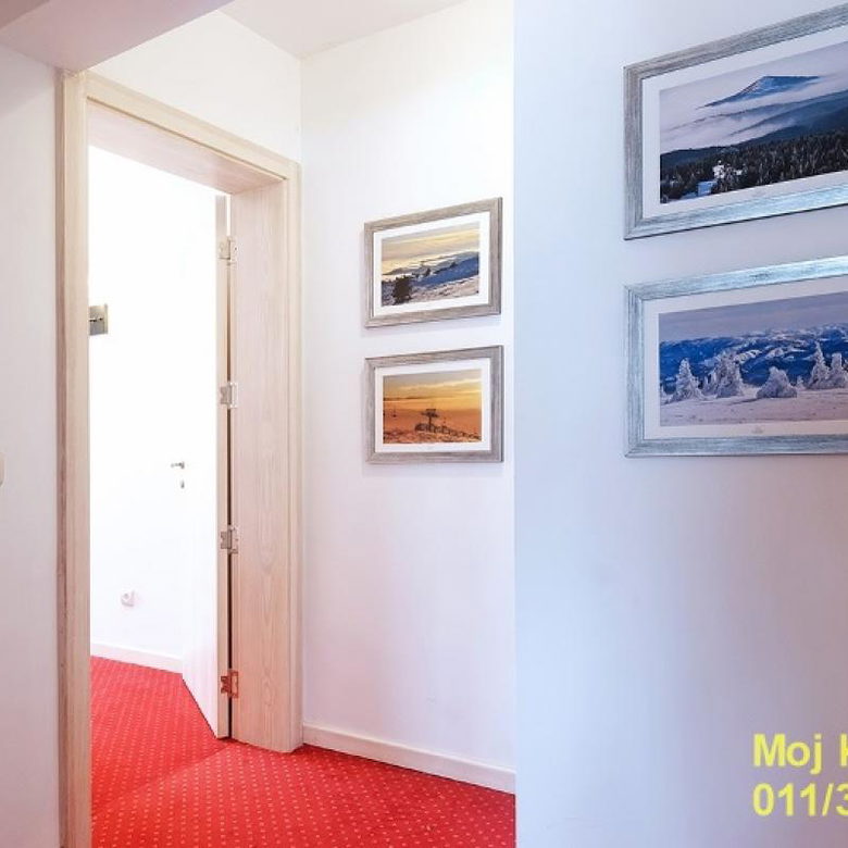 Trosoban stan na prodaju, Centar, Kopaonik, 51m², 220.320 €
