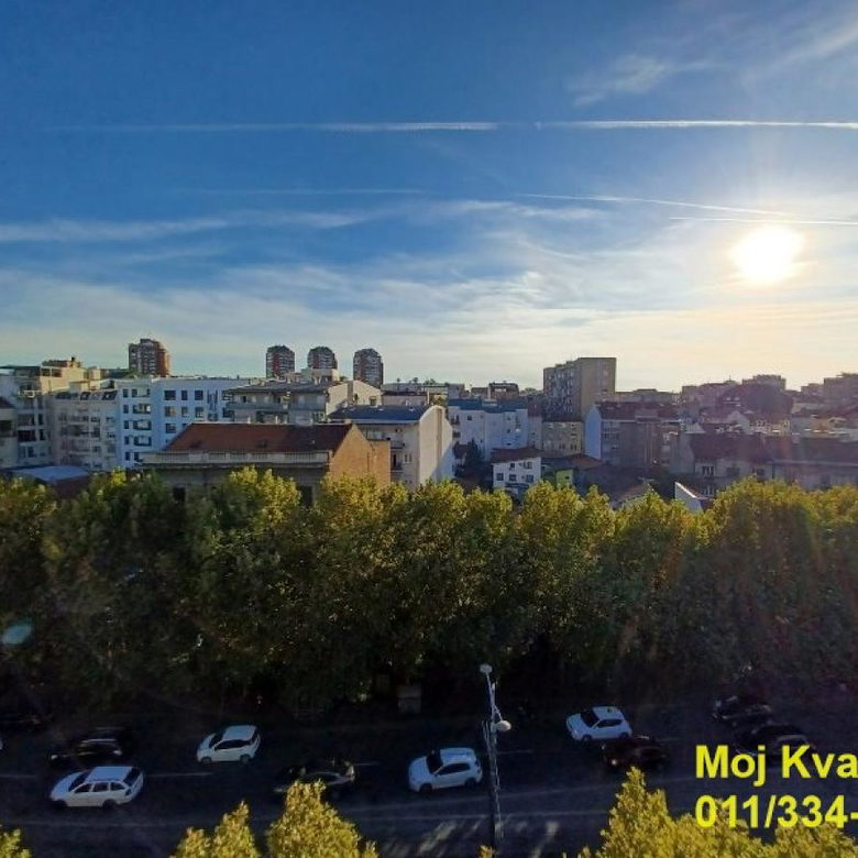 Petosoban stan na prodaju, Đeram Pijaca, Beograd, 220m², 398.000 €