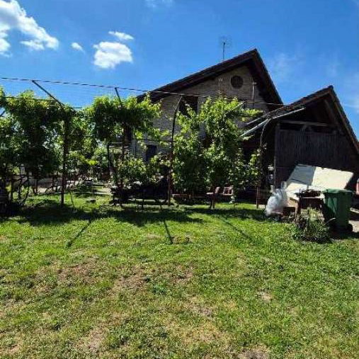 Kuća na prodaju, Čenej, Novi Sad, 244m², 230.000 €