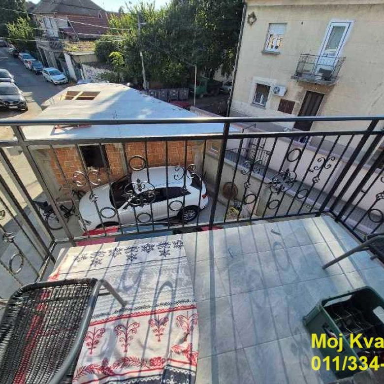 Četvorosoban stan na prodaju, Ćukovac, Beograd, 105m², 285.000 €