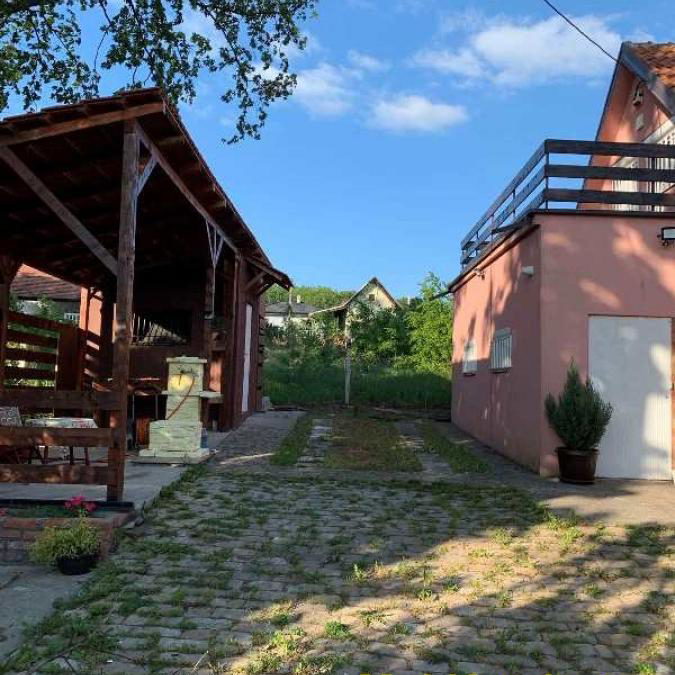 Kuća na prodaju, Meljak, Beograd, 130m², 168.000 €
