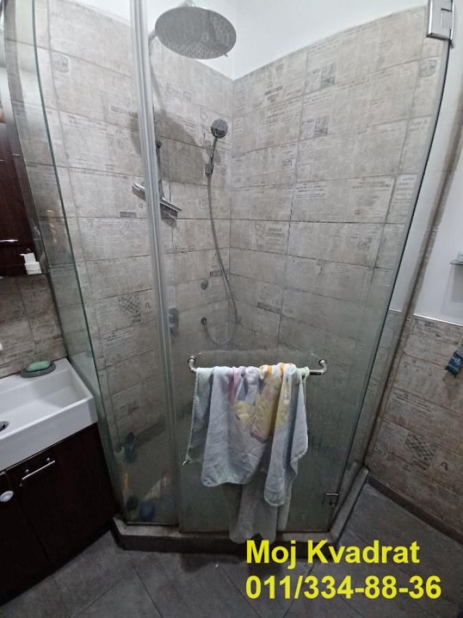 Četvoroiposoban stan na prodaju, Lekino Brdo, Beograd, 108m², 320.000 €