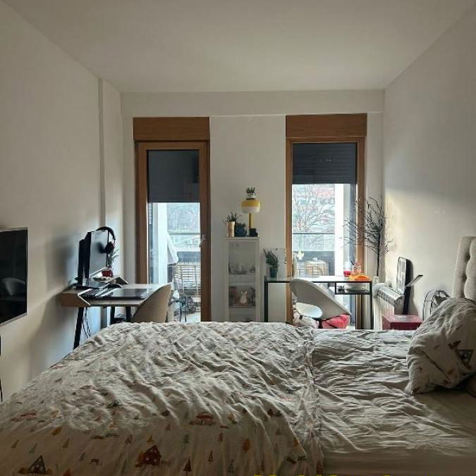 Trosoban stan na prodaju, Tošin Bunar, Beograd, 71m², 295.000 €