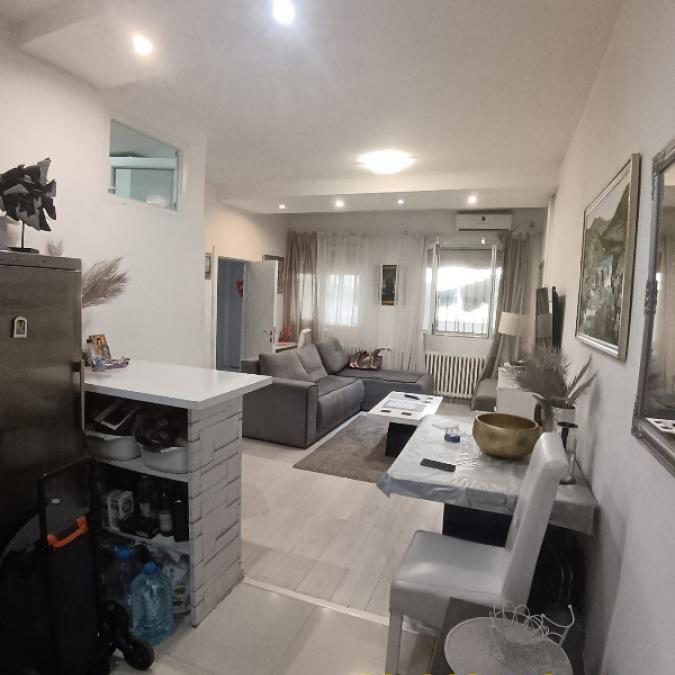 Trosoban stan na prodaju, Blok 62, Beograd, 98m², 295.000 €