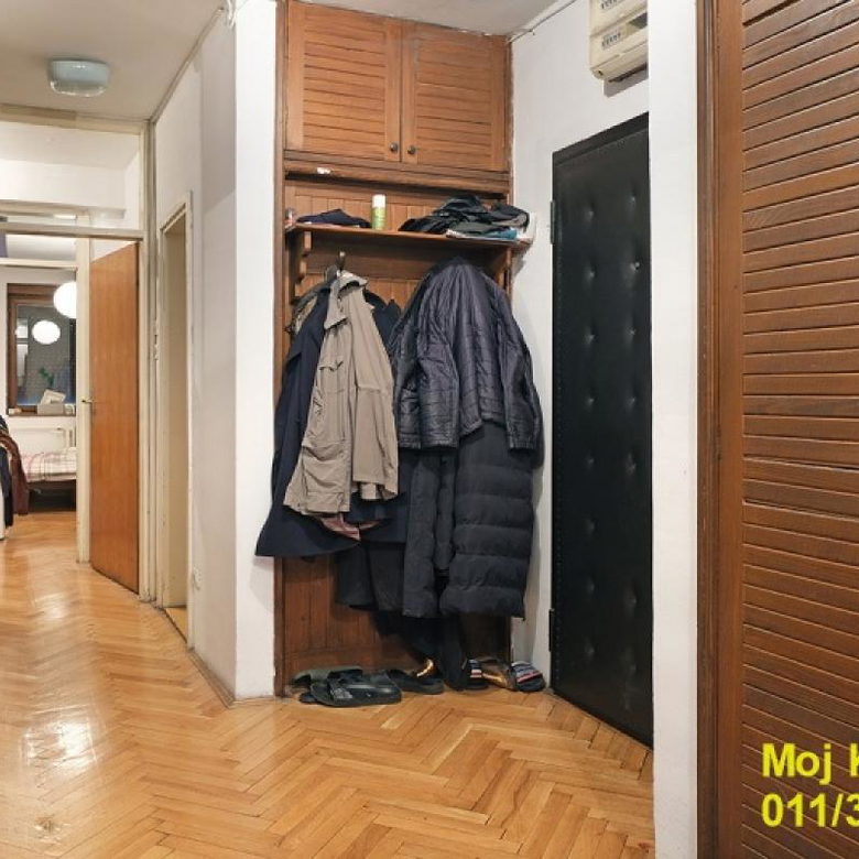 Četvoroiposoban stan na prodaju, Beograđanka, Beograd, 137m², 479.000 €