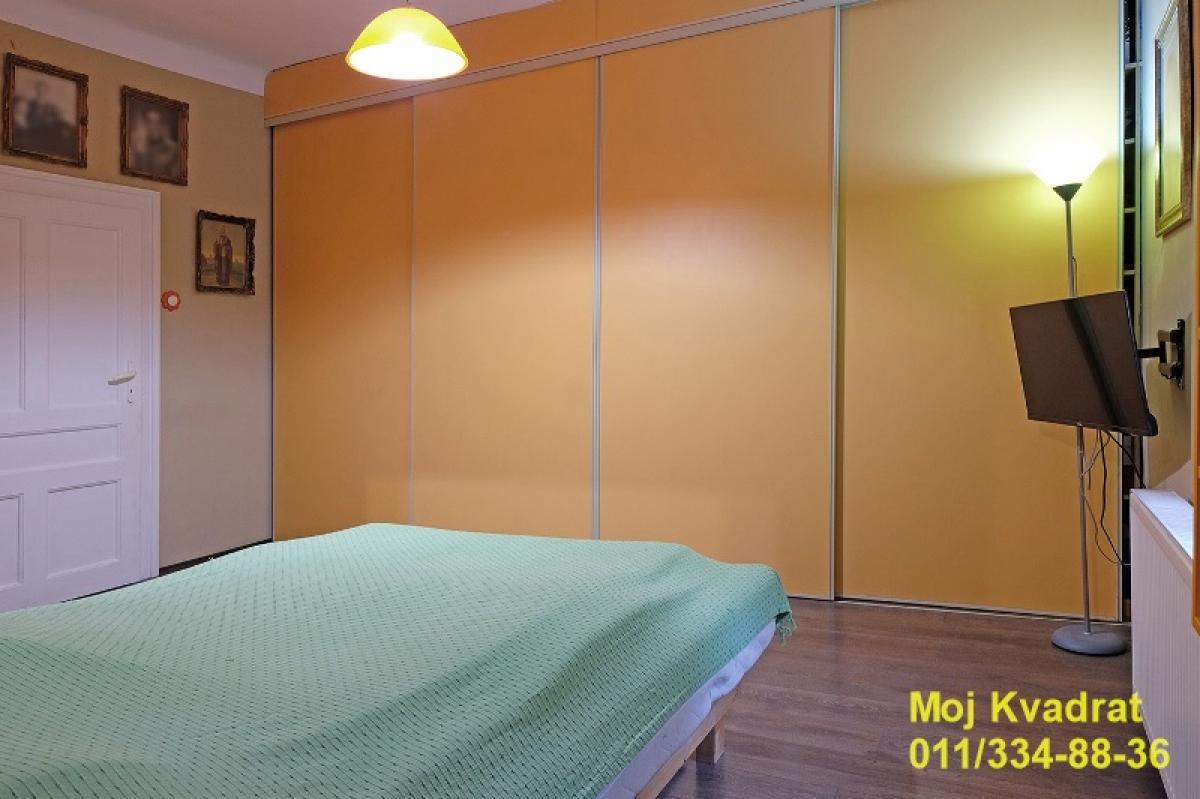 Četvorosoban stan na prodaju, Skadarlija, Beograd, 77m², 2. sprat, 285.000 €