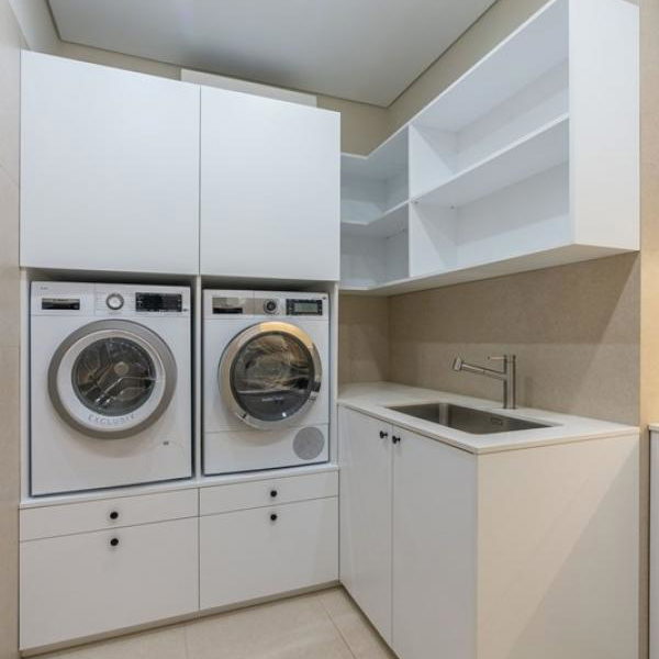Četvorosoban stan na prodaju, Blok 9a, Beograd, 167m², 949.999 €