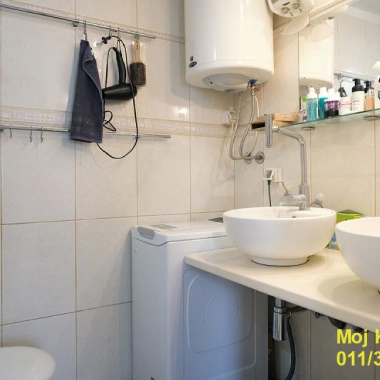 Četvorosoban stan na prodaju, Denkova Bašta, Beograd, 99m², 380.000 €