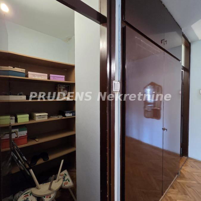 Četvorosoban stan na prodaju, Botanička Bašta, Beograd, 114m², 350.000 €