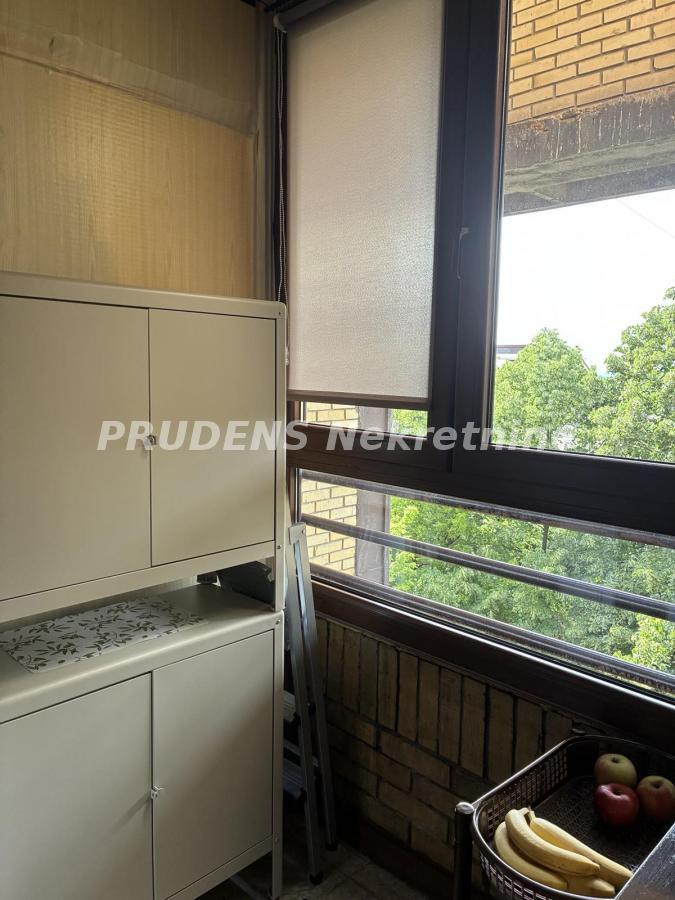actionimagesite31agencyprudensnekimg8oypbkp4zz-14-1 Četvorosoban stan na prodaju, Cerak Vinogradi, Beograd, 94m², 270.000 €