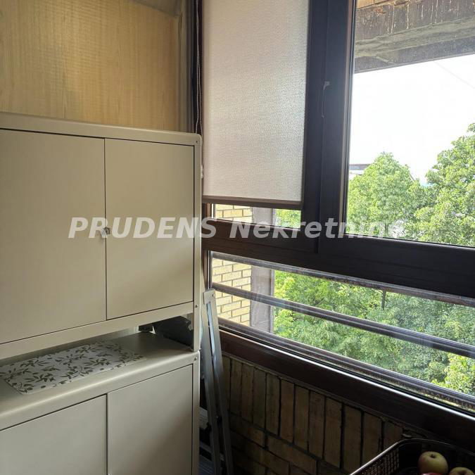 Četvorosoban stan na prodaju, Cerak Vinogradi, Beograd, 94m², 270.000 €