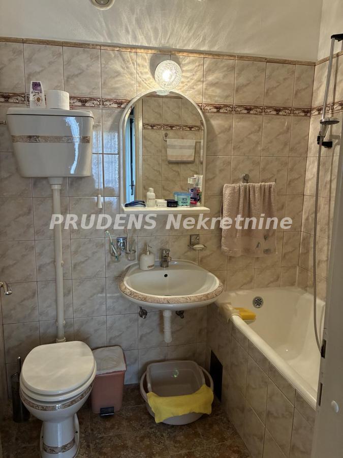 actionimagesite31agencyprudensnekimga6nsrn6njg-13 Četvorosoban stan na prodaju, Cerak Vinogradi, Beograd, 94m², 270.000 €