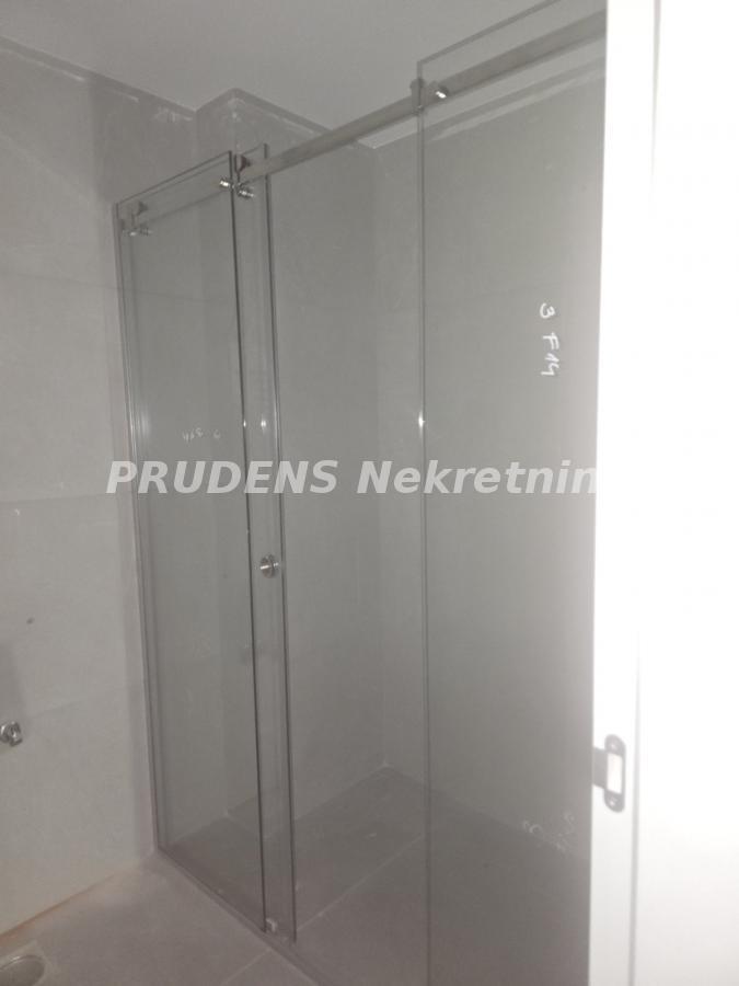 actionimagesite31agencyprudensnekimgaqjce62byd-8 Trosoban stan na prodaju, Banovo Brdo, Beograd, 79.45m², 277.380 €