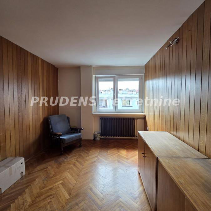 Četvorosoban stan na prodaju, Botanička Bašta, Beograd, 114m², 350.000 €